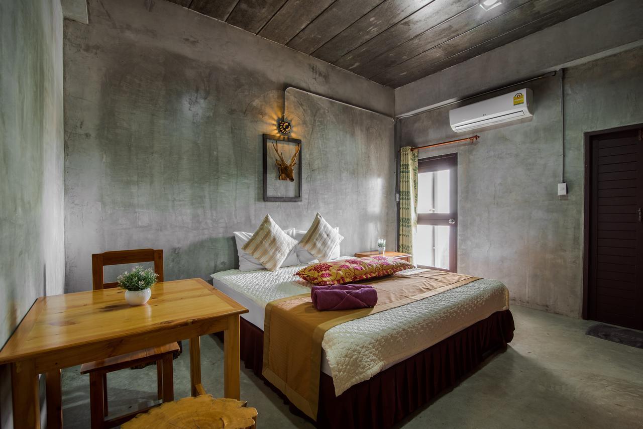 Lovely Guesthouse 94 Hua Hin Buitenkant foto